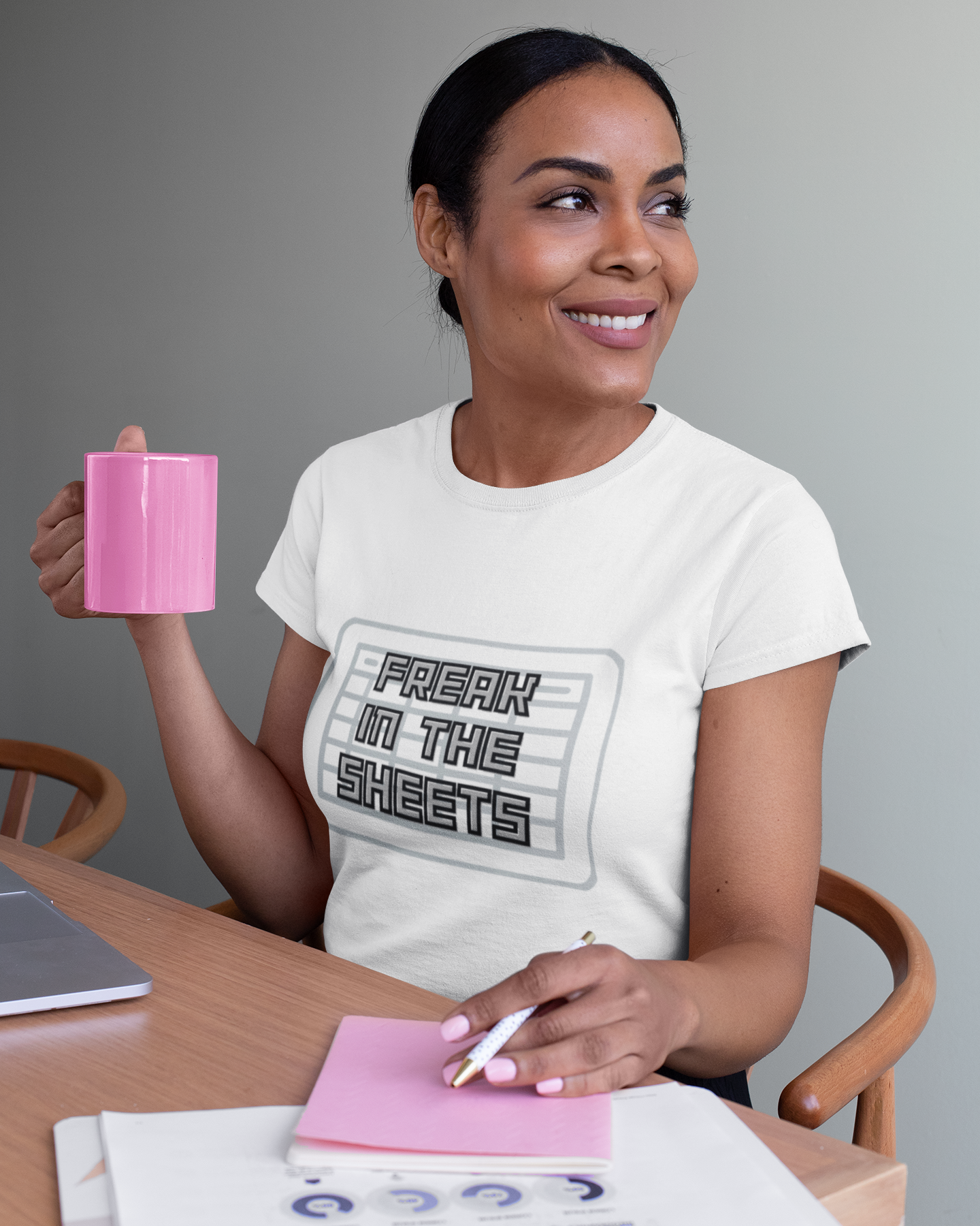 Freak in the Sheets - Women's T-shirt