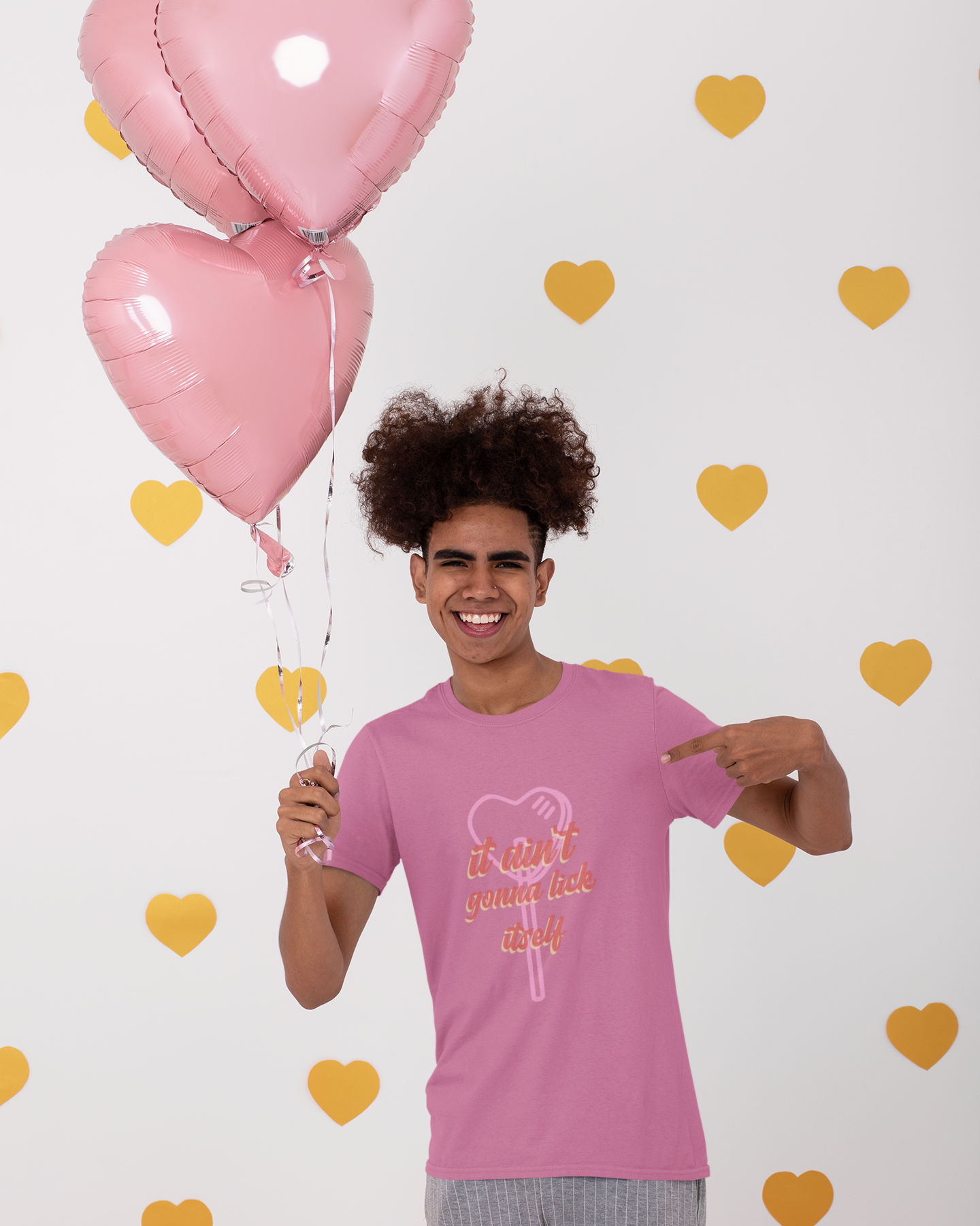 It ain't gonna lick itself - Unisex T-Shirt