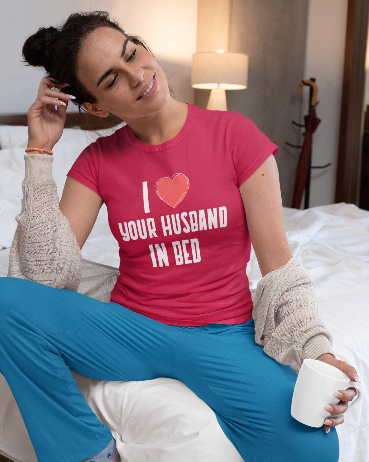I Heart Your Husband In Bed - Women's T-shirt