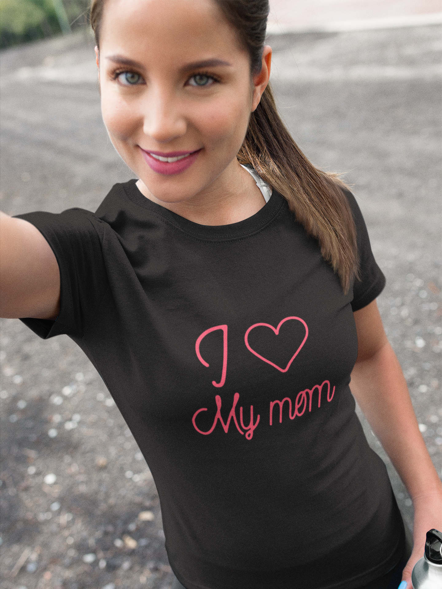 I Love My Mom - Women's T-shirt