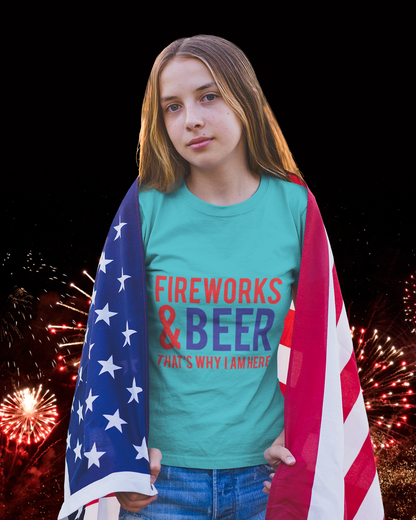 Fireworks & Beer That's Why I Am Here - Women's T-shirt