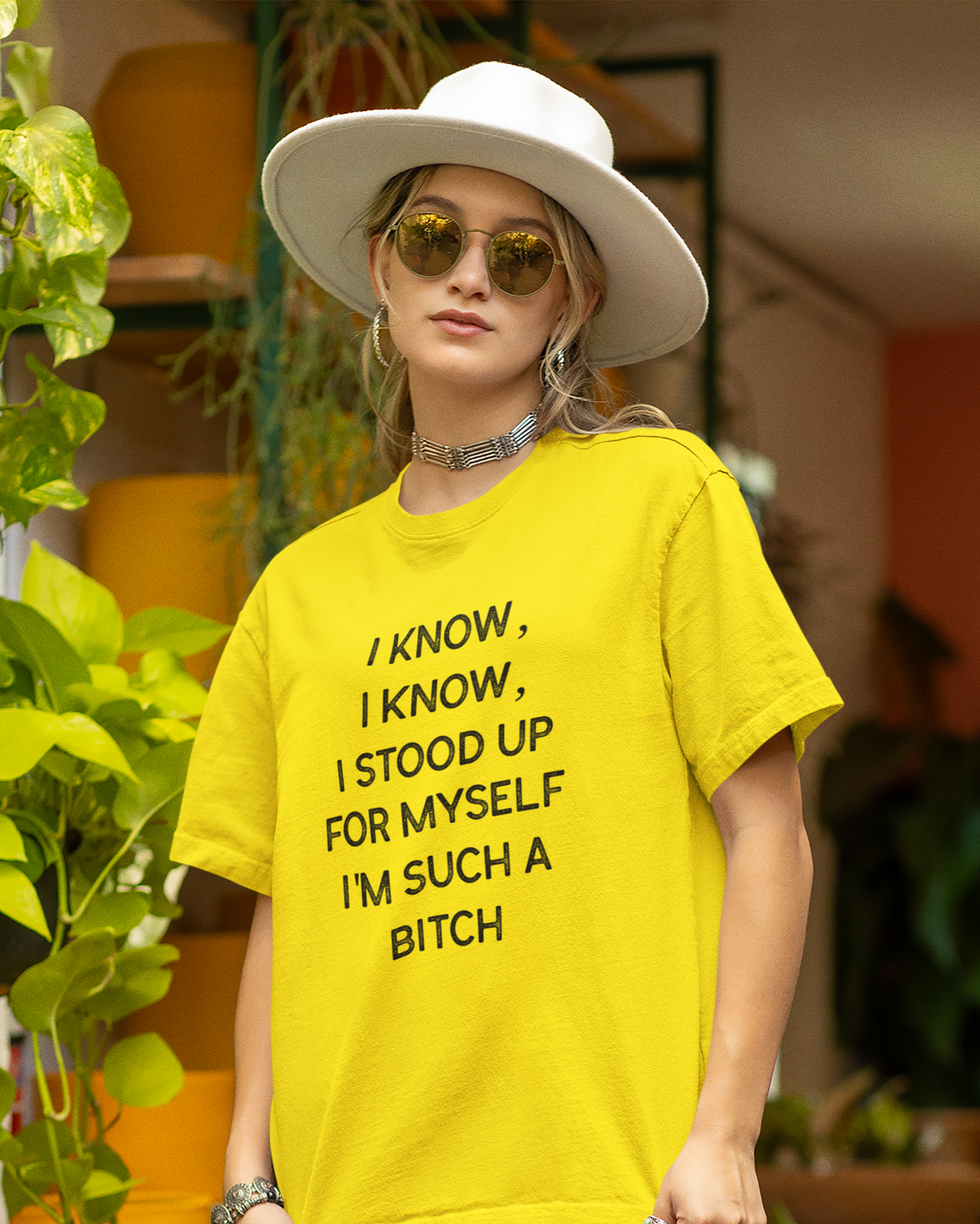 I Know, I Know - Women's T-shirt